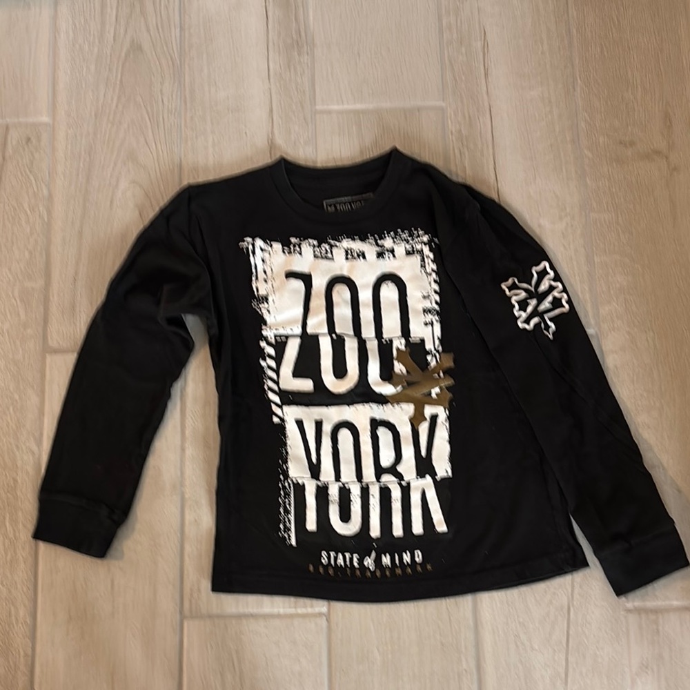 Zoo York Black and White Graphic Long Sleeve Tee